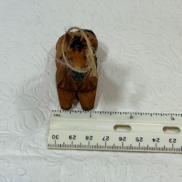 Hand Carved Sitting Wooden Horse Ornament 3"x2" - Picture 7 of 11